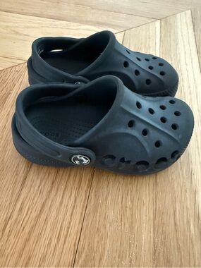 CROCS Kids Classic Clog Sandals in Black